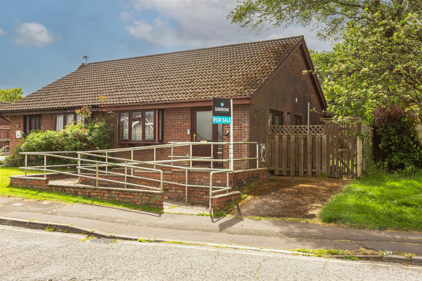 Y Llwyni, Llangyfelach, Swansea, SA6 6BL